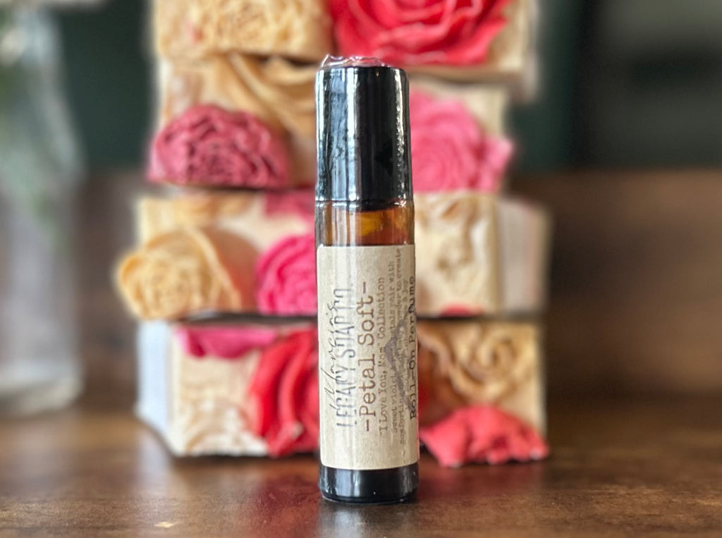 Limited Edition Fragrance Collection "I Love You, Mom" - Sweet Almond Perfume Rollers