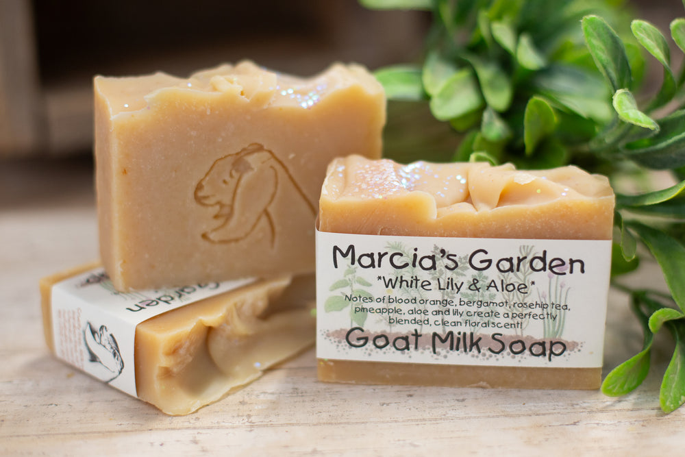 White Lily & Aloe Goat Milk Soap